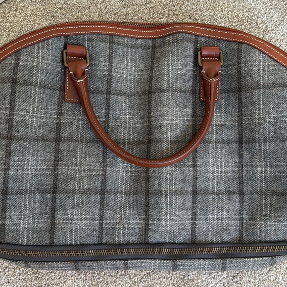 Mark and Graham Brighton Plaid Overnighter Weekender Bag carryon tote durable - Picture 6 of 6